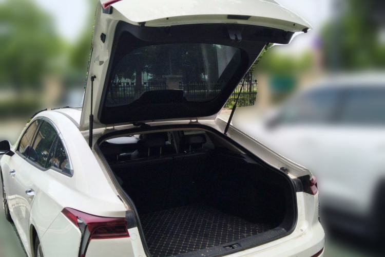 Used Bestune B70 2021 1.5T Automatic Smart Enjoyment Edition Trunk