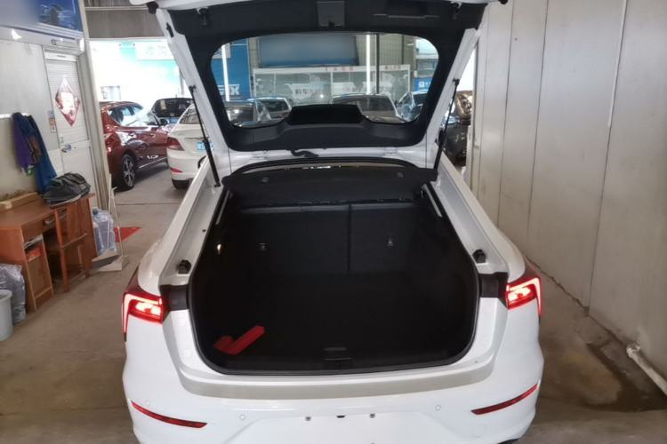Used Bestune B70 2021 1.5T Automatic Enjoyment Model Trunk