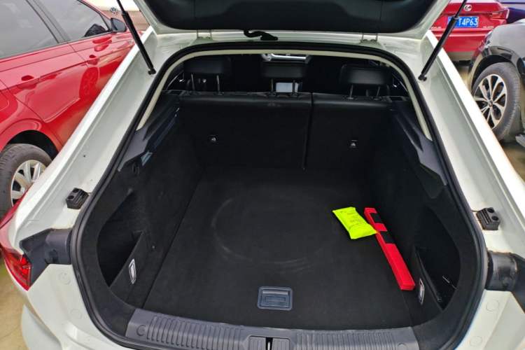 Used Bestune B70 2021 1.5T Automatic Premium Edition Trunk