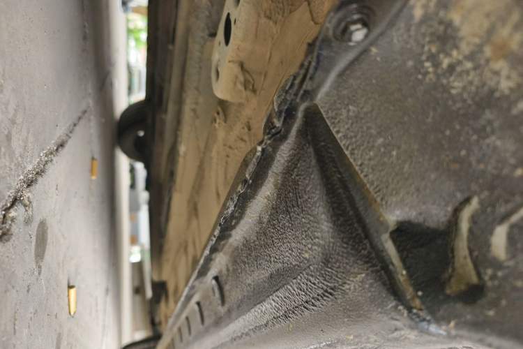 Used Bestune B70 2022 Third Generation 1.5T Automatic Enjoyment Version Chassis Front Left