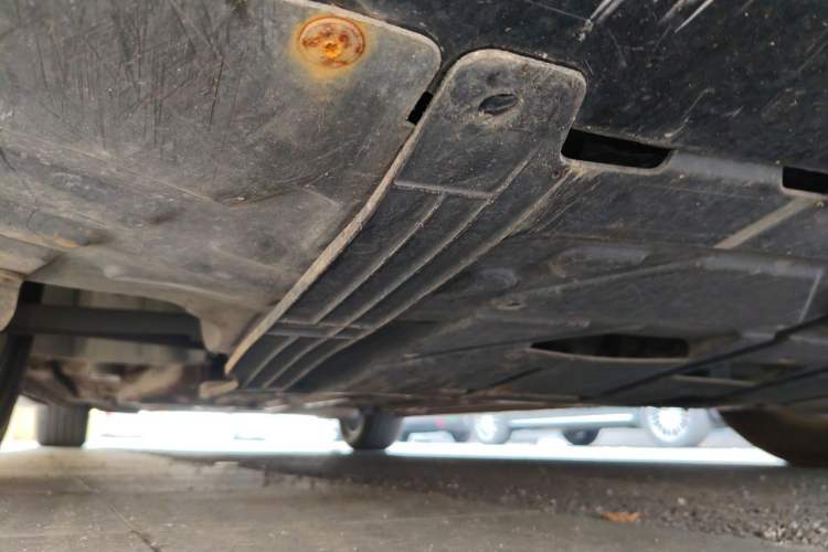 Used Bestune B70 2022 Third Generation 1.5T Automatic Enjoyment Version Chassis Front Right
