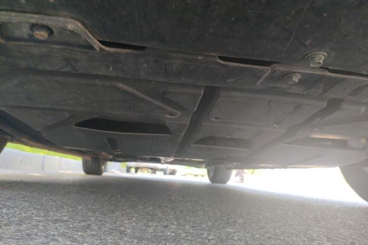 Used Bestune B70 2022 Third Generation 1.5T Automatic Enjoyment Version Chassis Front