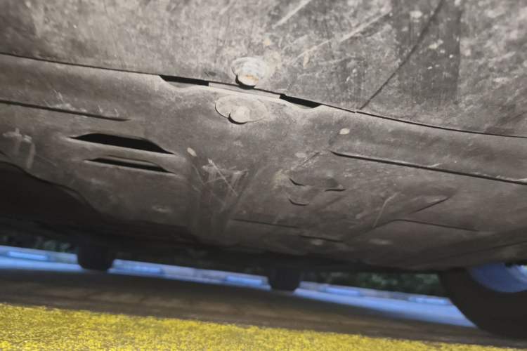 Used Bestune B70 2022 Third Generation 1.5T Automatic Premium Edition Chassis Front