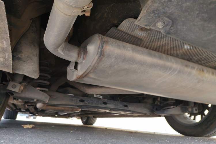 Used Bestune B70 2022 Third Generation 1.5T Automatic Enjoyment Version Chassis Rear Left