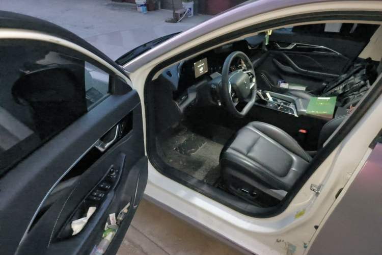 Used Bestune B70 2022 Third Generation 1.5T Automatic Premium Edition Driver Seat
