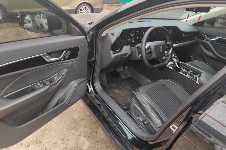 Used Bestune B70 2022 Third Generation 1.5T Automatic Enjoyment Version Driver Seat
