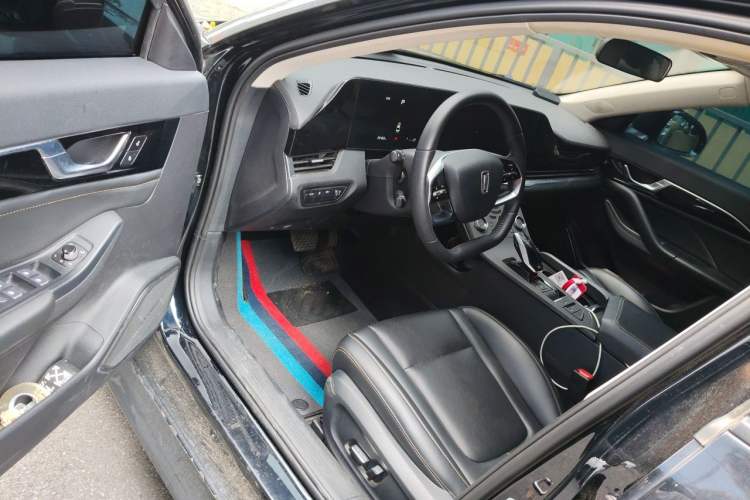 Used Bestune B70 2022 Third Generation 1.5T Automatic Enjoyment Version Driver Seat
