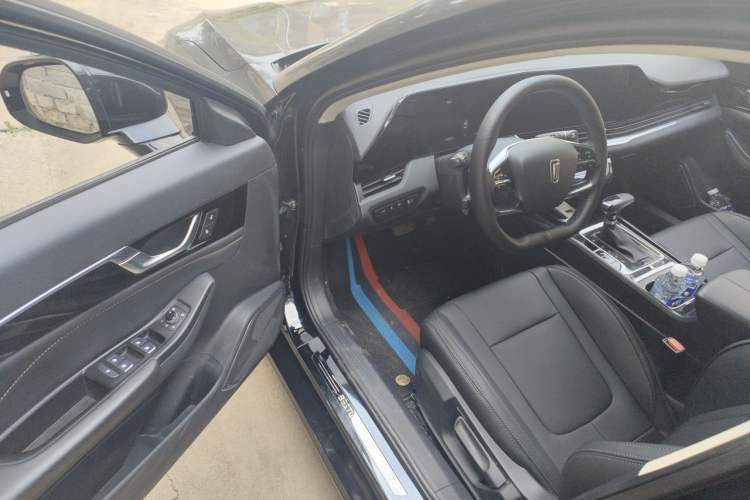 Used Bestune B70 2022 Third Generation 1.5T Automatic Enjoyment Version Driver Seat