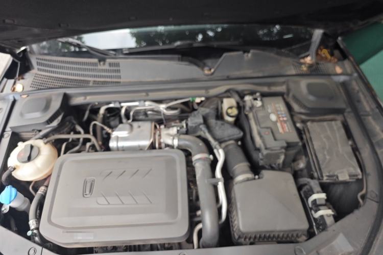 Used Bestune B70 2022 Third Generation 1.5T Automatic Premium Edition Engine Bay