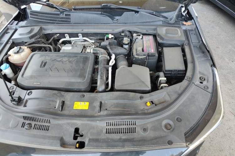 Used Bestune B70 2022 Third Generation 1.5T Automatic Premium Edition Engine Bay Left