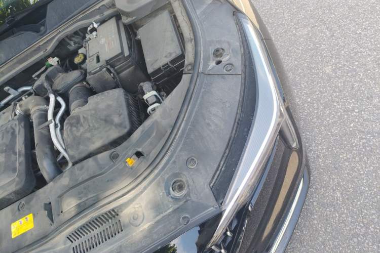 Used Bestune B70 2022 Third Generation 1.5T Automatic Enjoyment Version Engine Bay Left