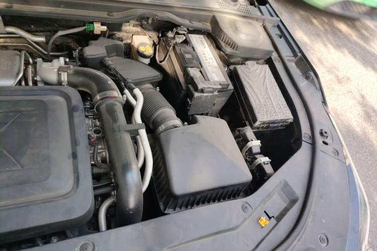 Used Bestune B70 2022 Third Generation 1.5T Automatic Enjoyment Version Engine Bay Left