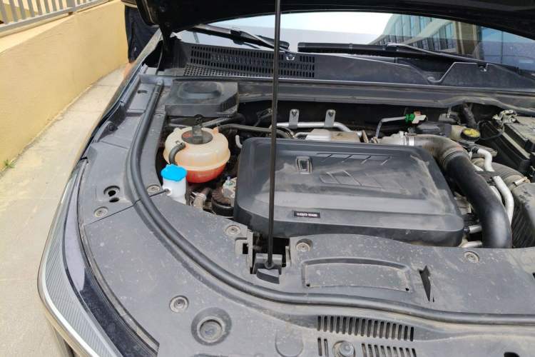 Used Bestune B70 2022 Third Generation 1.5T Automatic Enjoyment Version Engine Bay Right