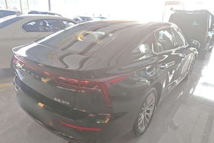 Used Bestune B70 2022 Third Generation 1.5T Automatic Enjoyment Version Exterior 3