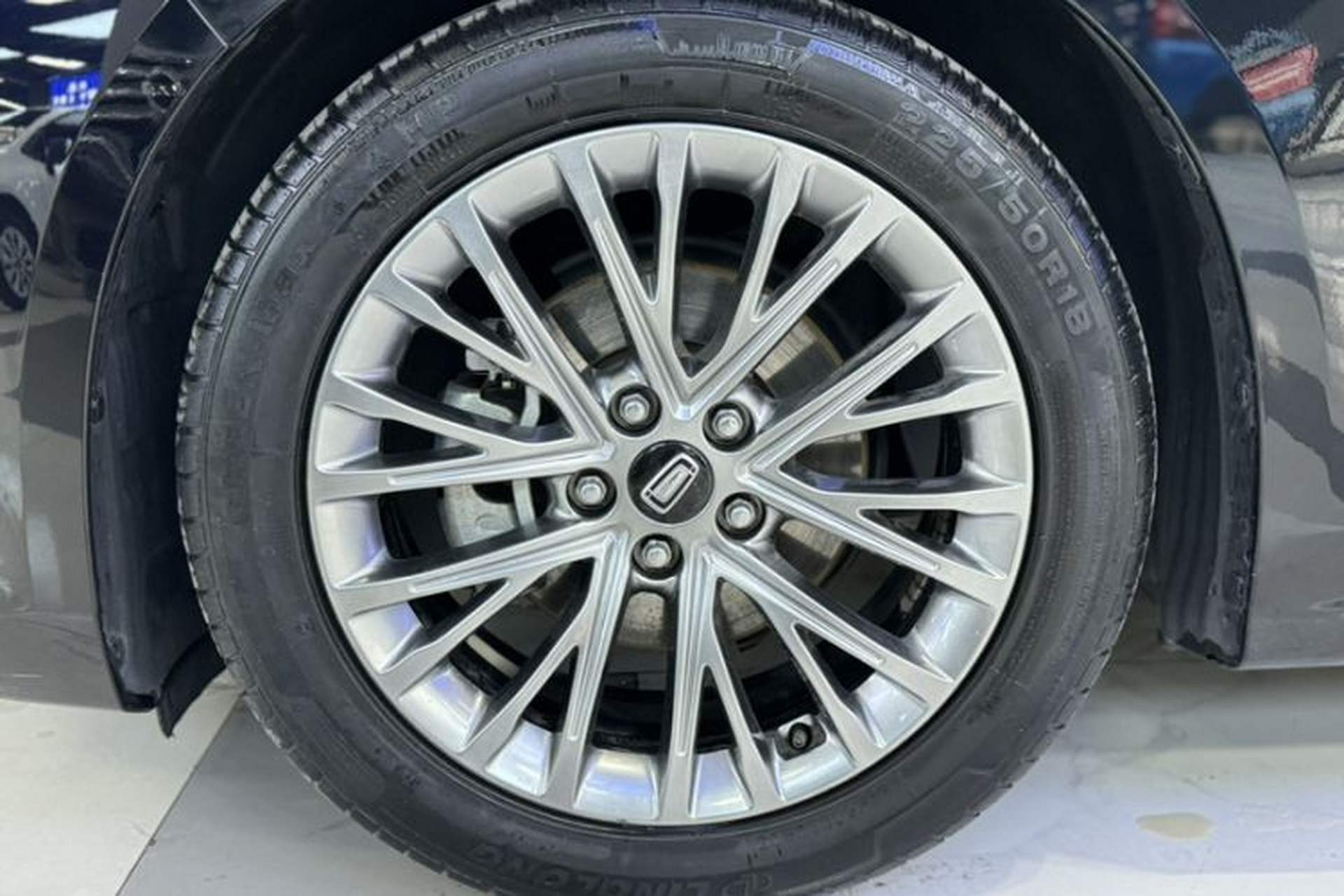 Used Bestune B70 2022 Third Generation 1.5T Automatic Enjoyment Version Exterior 3