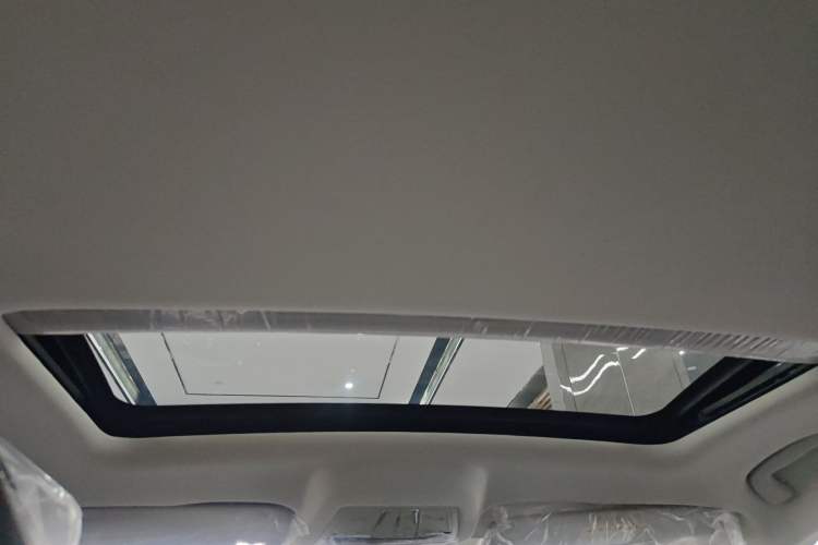 Used Bestune B70 2022 Third Generation 1.5T Automatic Enjoyment Version Headliner