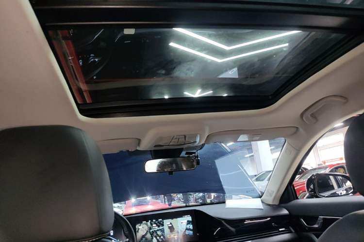 Used Bestune B70 2022 Third Generation 1.5T Automatic Enjoyment Version Headliner