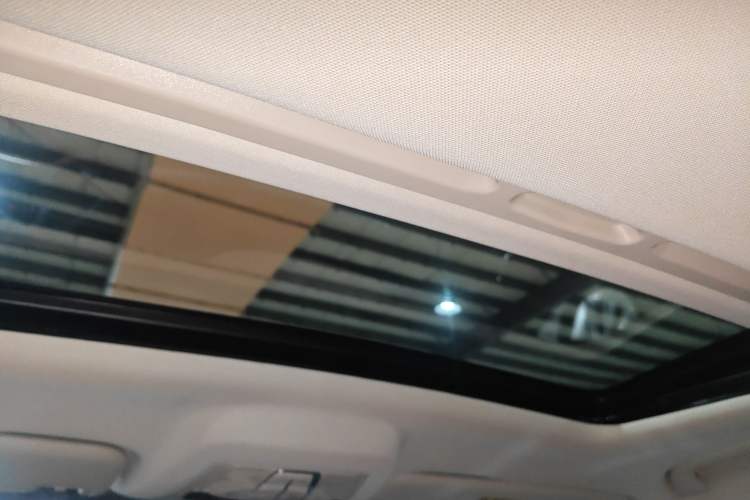 Used Bestune B70 2022 Third Generation 1.5T Automatic Enjoyment Version Headliner