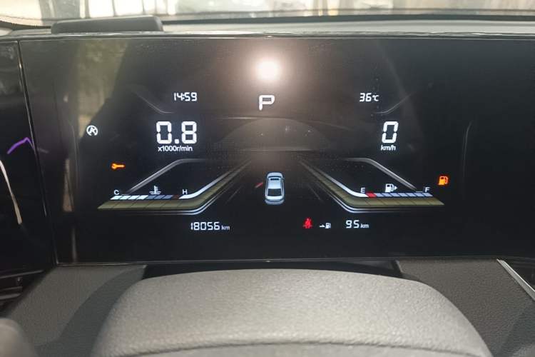 Used Bestune B70 2022 Third Generation 1.5T Automatic Enjoyment Version Instrument Cluster