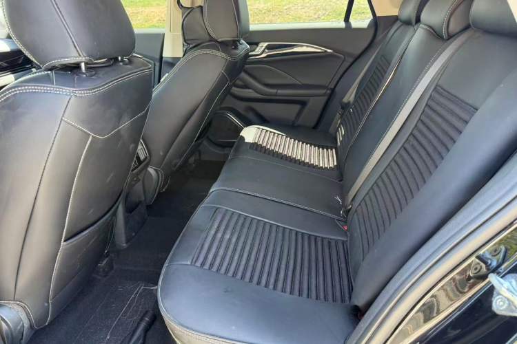 Used Bestune B70 2022 Third Generation 1.5T Automatic Enjoyment Version Interior 3