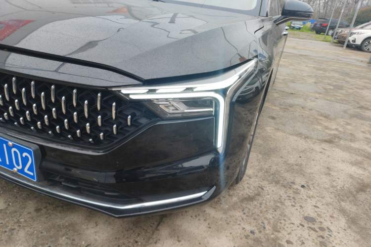 Used Bestune B70 2022 Third Generation 1.5T Automatic Enjoyment Version Left Front Headlight