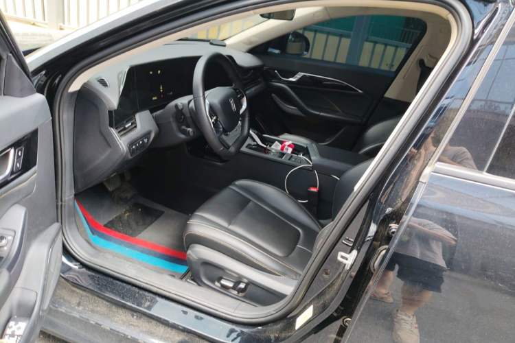 Used Bestune B70 2022 Third Generation 1.5T Automatic Enjoyment Version Left Front Seat