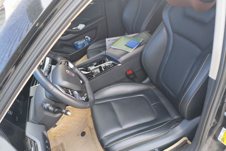 Used Bestune B70 2022 Third Generation 1.5T Automatic Premium Edition Left Front Seat