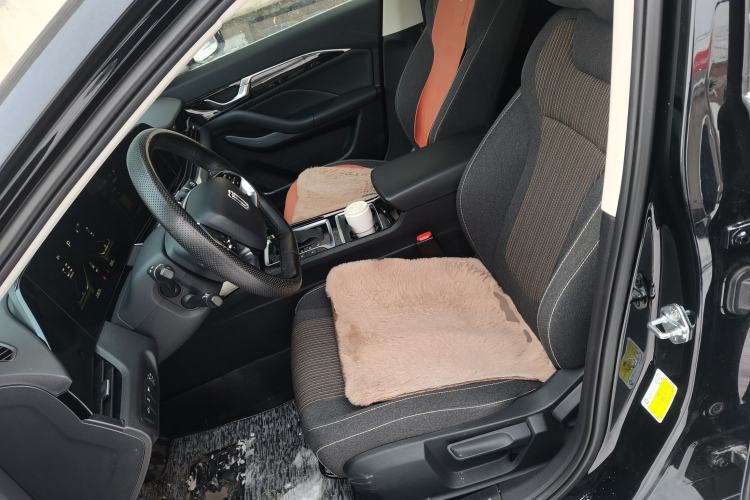 Used Bestune B70 2022 Third Generation 1.5T Automatic Enjoyment Version Left Front Seat