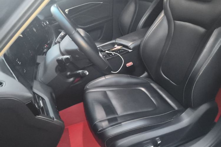 Used Bestune B70 2022 Third Generation 1.5T Automatic Premium Edition Left Front Seat