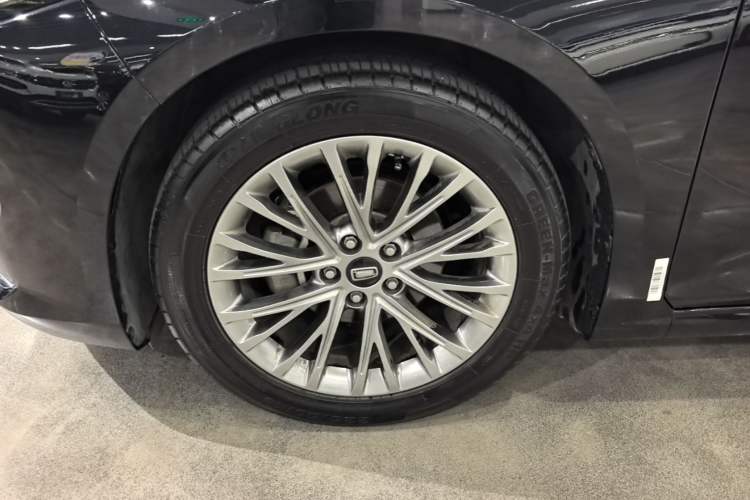 Used Bestune B70 2022 Third Generation 1.5T Automatic Enjoyment Version Left Front Wheel Hub