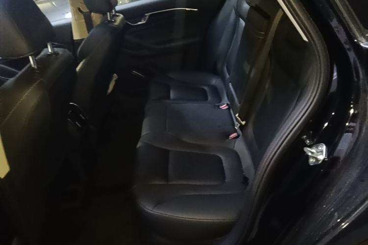Used Bestune B70 2022 Third Generation 1.5T Automatic Premium Edition Left Rear Seat