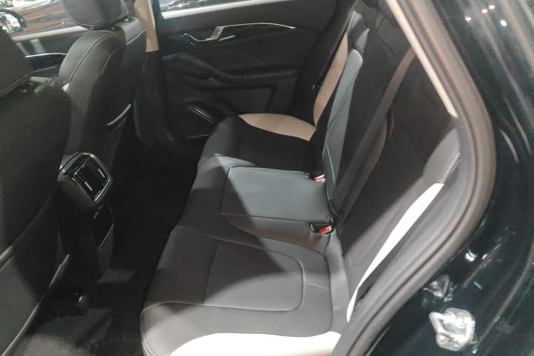 Used Bestune B70 2022 Third Generation 1.5T Automatic Enjoyment Version Left Rear Seat