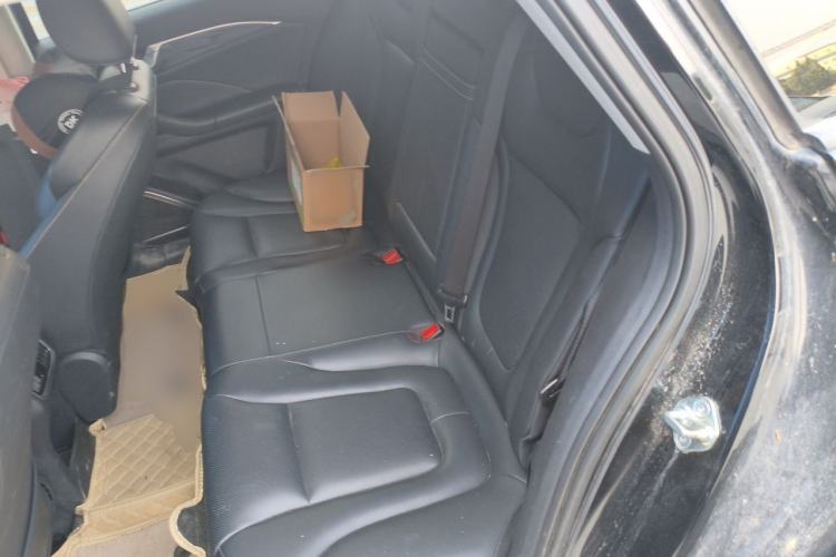 Used Bestune B70 2022 Third Generation 1.5T Automatic Premium Edition Left Rear Seat