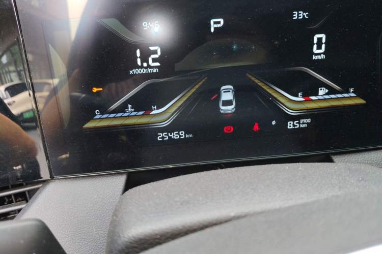 Used Bestune B70 2022 Third Generation 1.5T Automatic Enjoyment Version Odometer Close Up