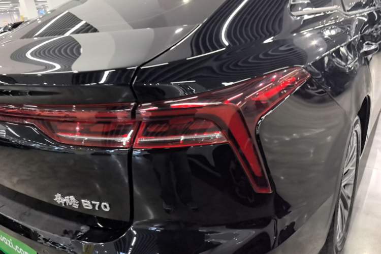 Used Bestune B70 2022 Third Generation 1.5T Automatic Enjoyment Version Right Rear Taillight