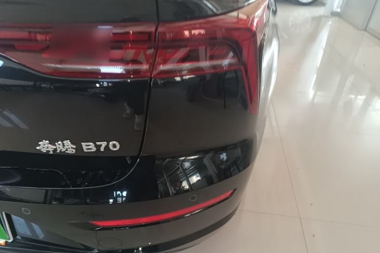 Used Bestune B70 2022 Third Generation 1.5T Automatic Enjoyment Version Right Rear Taillight
