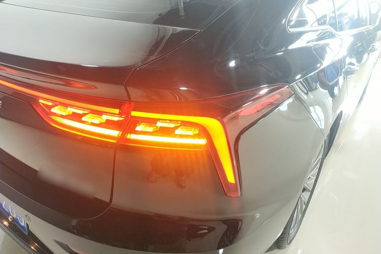 Used Bestune B70 2022 Third Generation 1.5T Automatic Enjoyment Version Right Rear Taillight