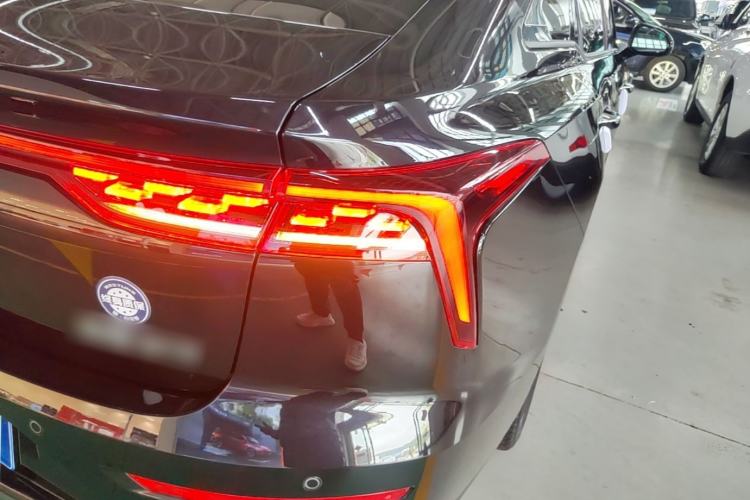 Used Bestune B70 2022 Third Generation 1.5T Automatic Enjoyment Version Right Rear Taillight
