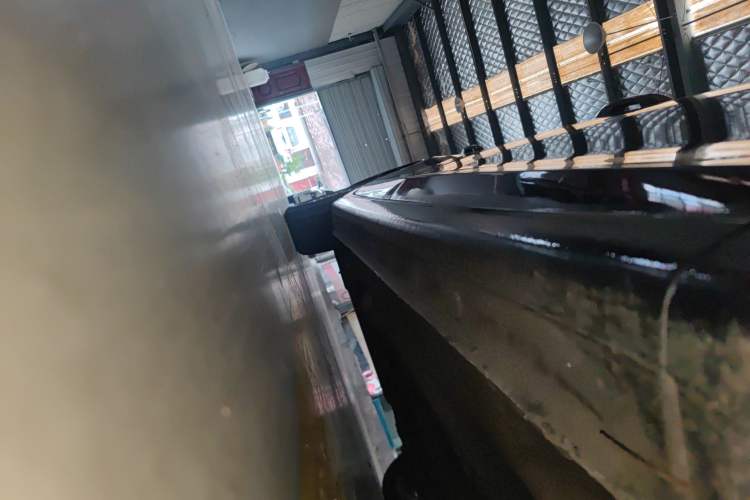 Used Bestune B70 2022 Third Generation 1.5T Automatic Enjoyment Version Right Side Sill