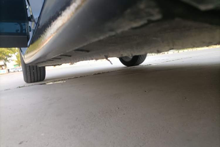 Used Bestune B70 2022 Third Generation 1.5T Automatic Enjoyment Version Right Side Sill
