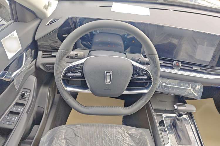 Used Bestune B70 2022 Third Generation 1.5T Automatic Enjoyment Version Steering Wheel