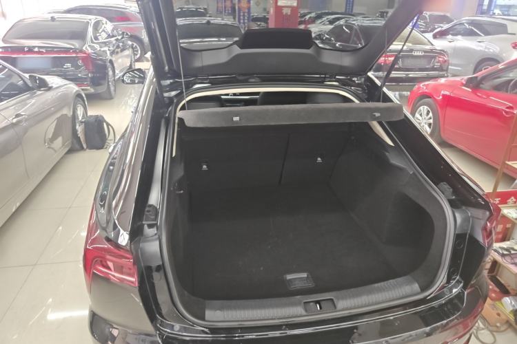Used Bestune B70 2022 Third Generation 1.5T Automatic Enjoyment Version Trunk