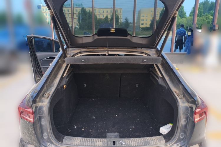 Used Bestune B70 2022 Third Generation 1.5T Automatic Premium Edition Trunk