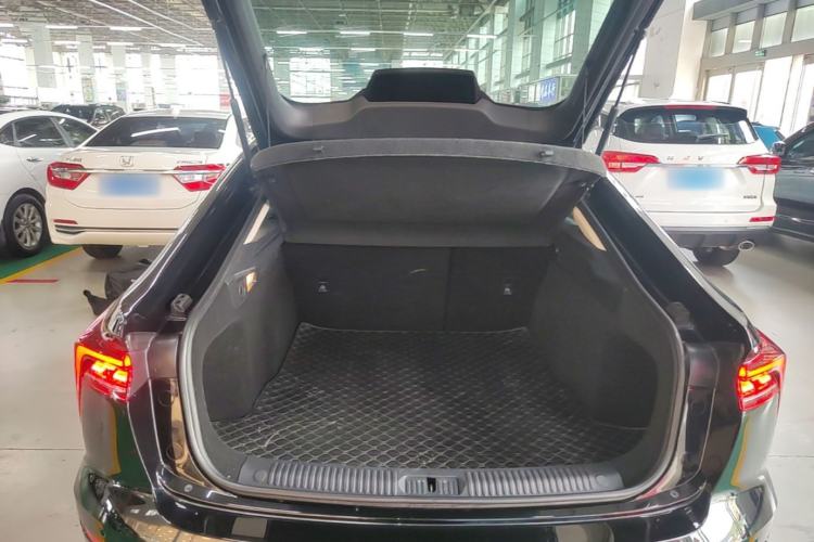 Used Bestune B70 2022 Third Generation 1.5T Automatic Enjoyment Version Trunk