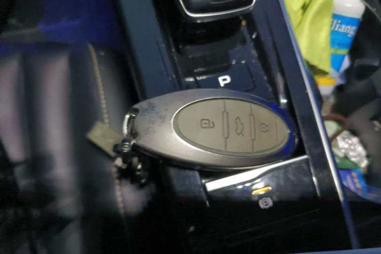 Used Bestune B70 2022 Third Generation 1.5T Automatic Premium Edition Vehicle Key