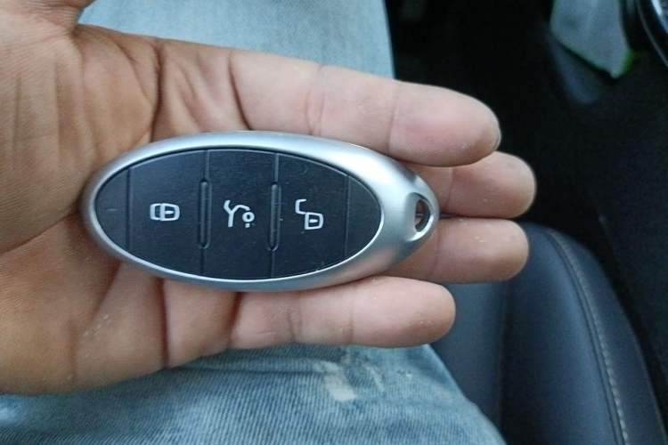 Used Bestune B70 2022 Third Generation 1.5T Automatic Premium Edition Vehicle Key