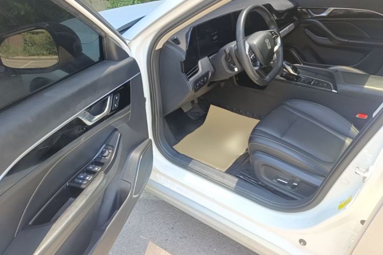 Used Bestune B70 2022 Third Generation 2.0T Automatic Premium Edition Driver Seat