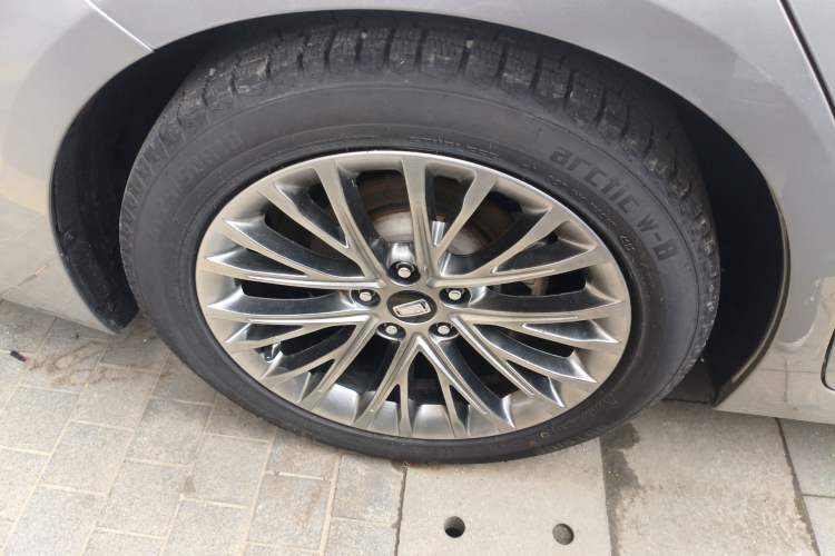 Used Bestune B70 2022 Third Generation 1.5T Automatic Premium Edition Exterior 5