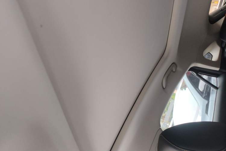 Used Bestune B70 2022 Third Generation 1.5T Automatic Premium Edition Headliner
