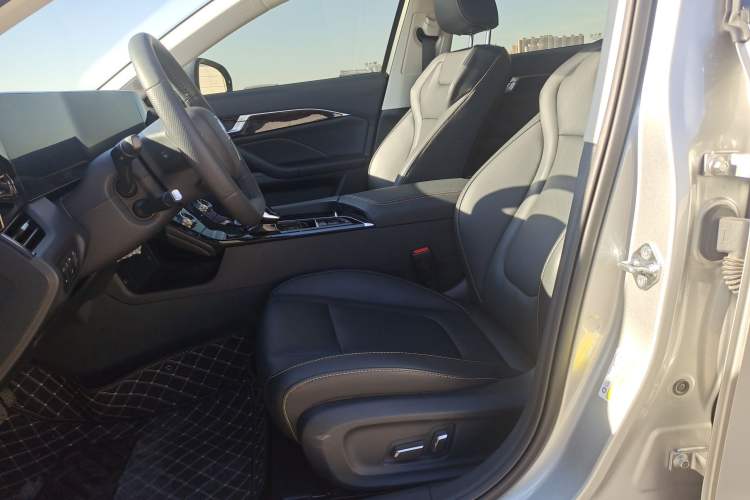 Used Bestune B70 2022 Third Generation 1.5T Automatic Premium Edition Interior 2